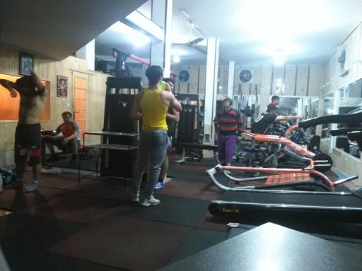 عکس باشگاه بدنسازی فرامرز