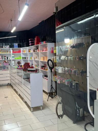 عکس لوازم آرایشی نفس