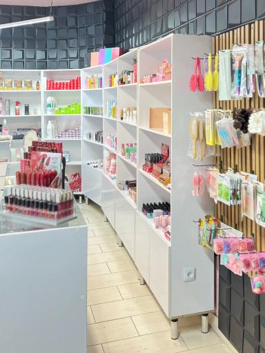 عکس لوازم آرایشی نفس