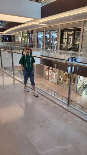 عکس مرکز خرید میکامال