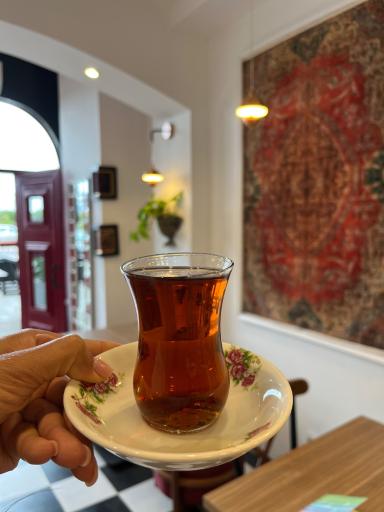 عکس چایخانه هپی مارت