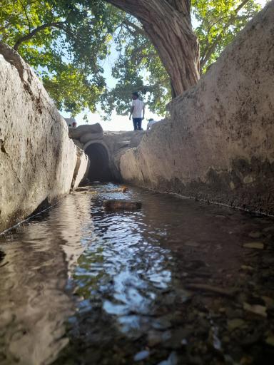 عکس استخر کهنه ساغشک