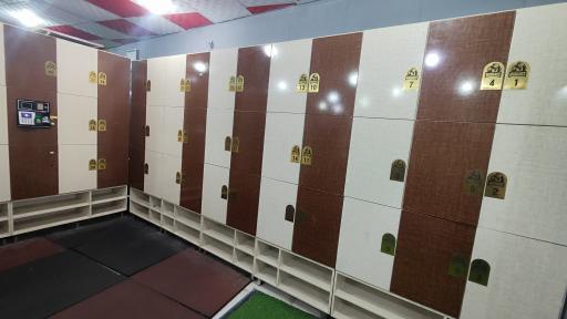 باشگاه بدنسازی مبارز