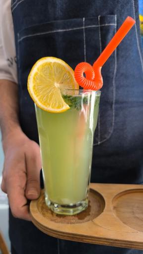 عکس کافه ویولت