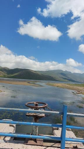 عکس دریاچه نئور