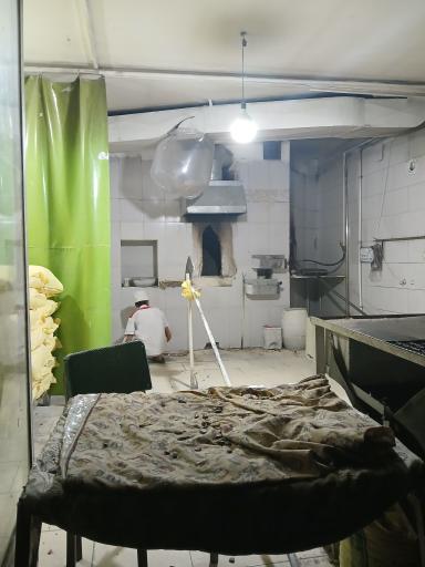 عکس نانوایی سنگک