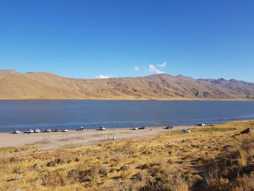 عکس دریاچه نئور