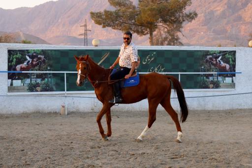 عکس باشگاه سوارکاری راگا