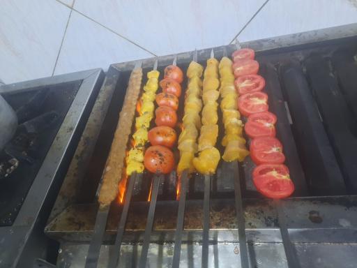 عکس کترینگ آراد
