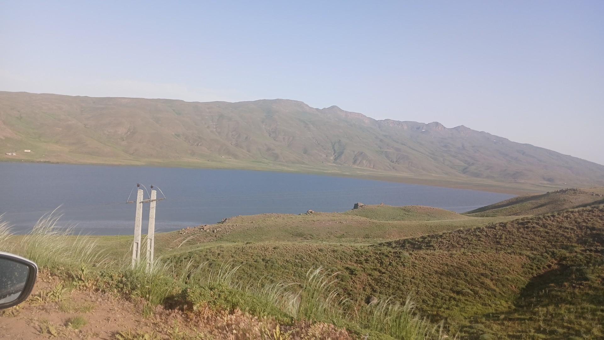 عکس دریاچه نئور