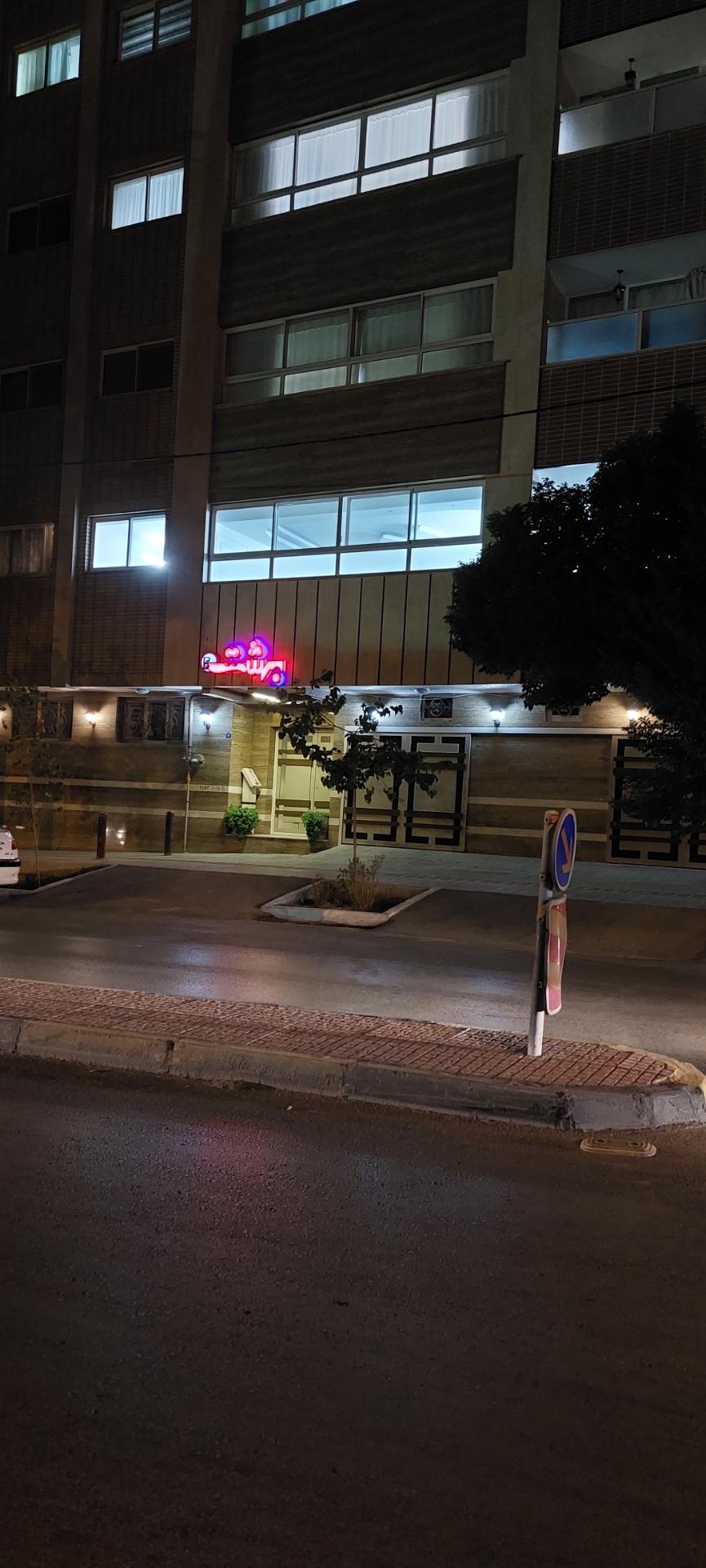 عکس مجتمع مسکونی بهشت 