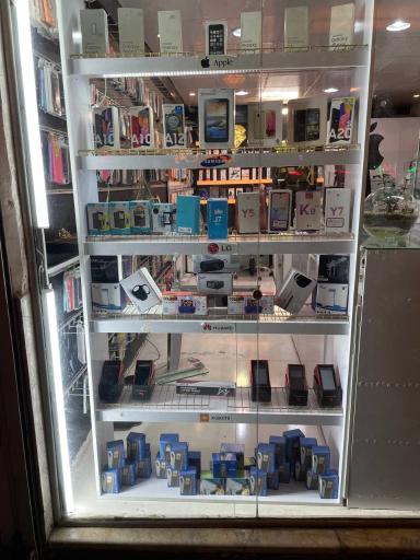 عکس موبایل سامان