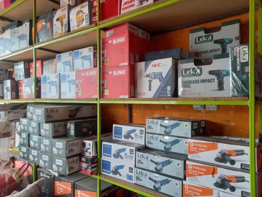 عکس فروشگاه ابزار آلات امینی