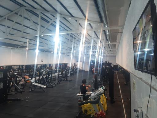 عکس باشگاه بدنسازی شاهان