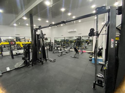 عکس باشگاه بدنسازی نیرو