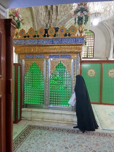 عکس گنبد خشتی امامزاده غیاث الدین محمد