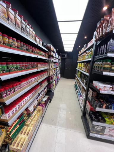 عکس فروشگاه حسن پور