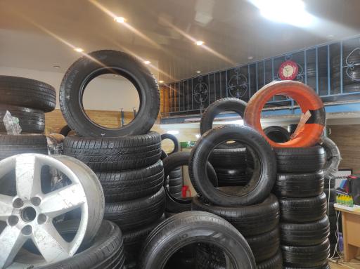 عکس فروشگاه و خدمات لاستیک شبانه روزی پیمان تایر