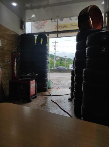 عکس فروشگاه و خدمات لاستیک شبانه روزی پیمان تایر