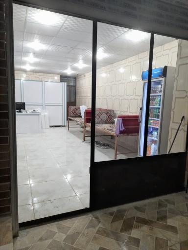 عکس رستوران و آشپزخانه و بیرون بر رسالت