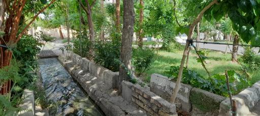 عکس استخر باغ فیض 