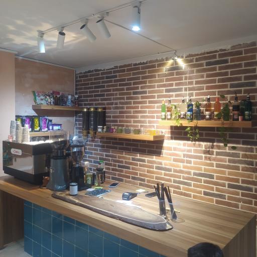 عکس کافه کاکتوس