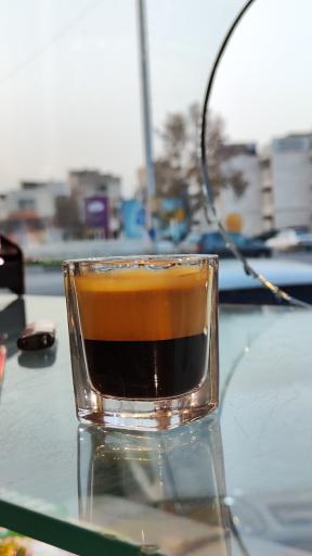 دکه روزنامه فروشی