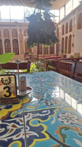 عکس هتل سنتی مظفر یزد