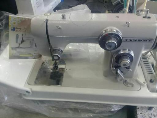 عکس تعمیرات چرخ خیاطی امین