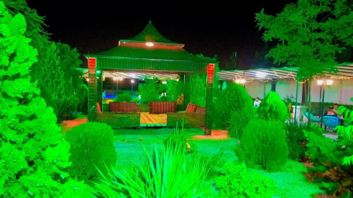 عکس کافه‌ یزدان