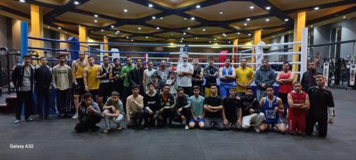 عکس باشگاه بدنسازی و بوکس پژوهش