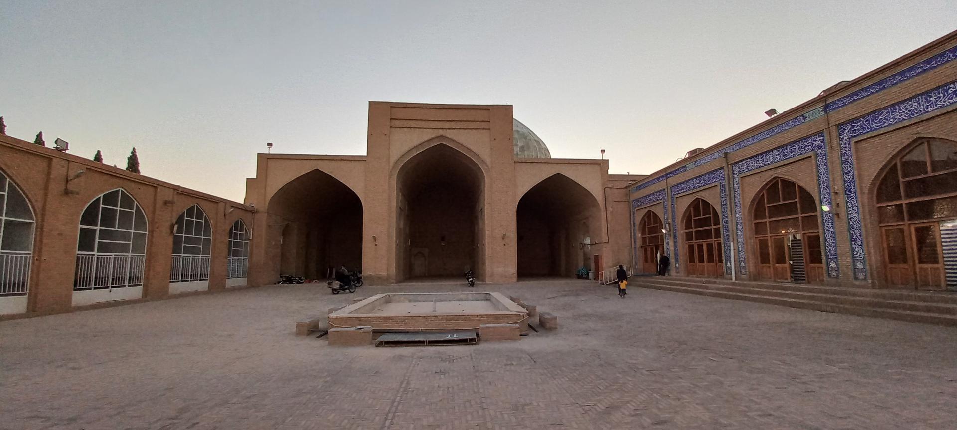 عکس مسجد جامع دامغان