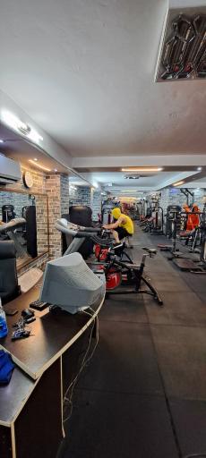 عکس باشگاه بدنسازی صبا