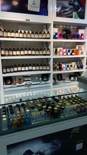 عکس عطر کارینا