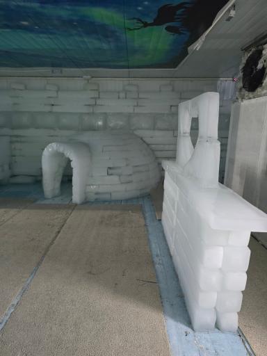 کافه یخی بندرعباس 