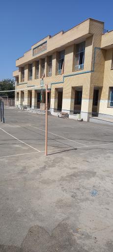 عکس دبيرستان دولتی پسرانه دوره دوم شهید احمد کاظمی