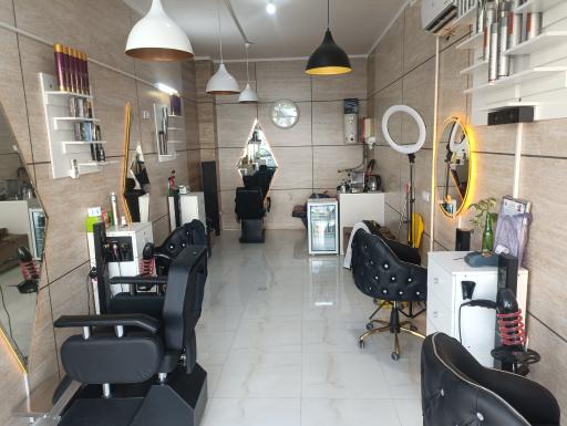 عکس کافه پیرایش علی باربر 