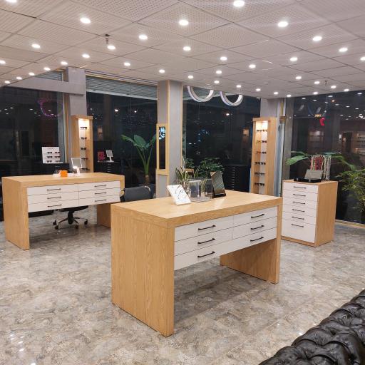 عکس عینک سازی عینکچیان