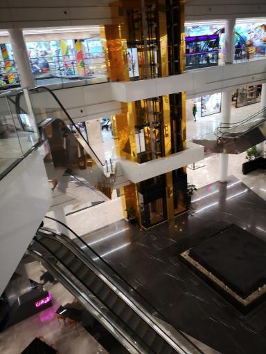 عکس سیتی سنتر زرین شهر