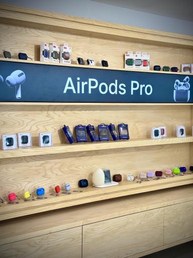 عکس فروشگاه اپل استور