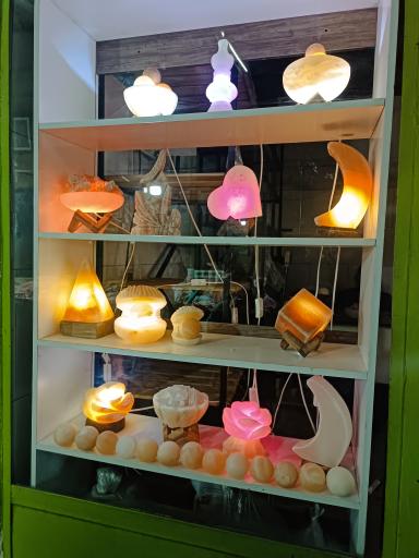 عکس فروشگاه سلام سالت 