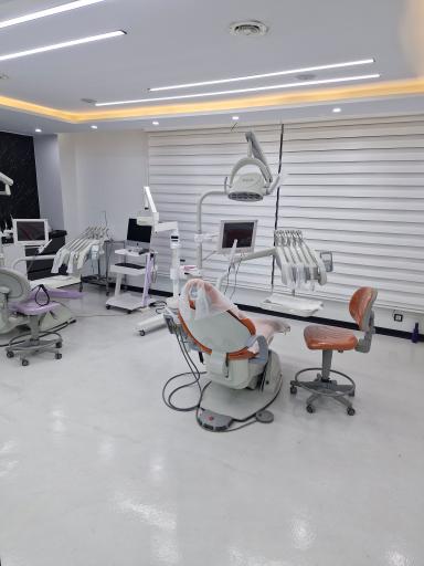عکس کلینیک دندانپزشکی سارینا