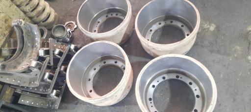 عکس کارگاه تراشکاری ادریس کرمی