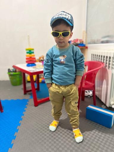 عکس گفتاردرمانی و کاردرمانی توانیاب