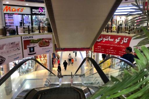 عکس مجتمع تجاری دو دلفین درگهان