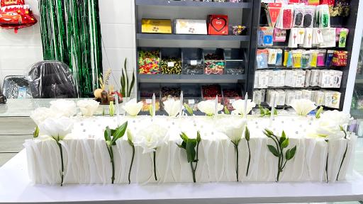 عکس شیرینی سرای تاج گاندی