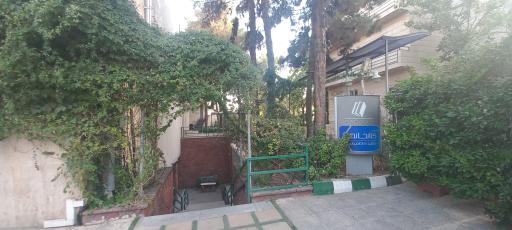 عکس کتابخانه شهید کاظمیان