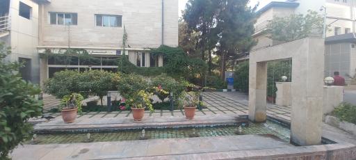 عکس کتابخانه شهید کاظمیان