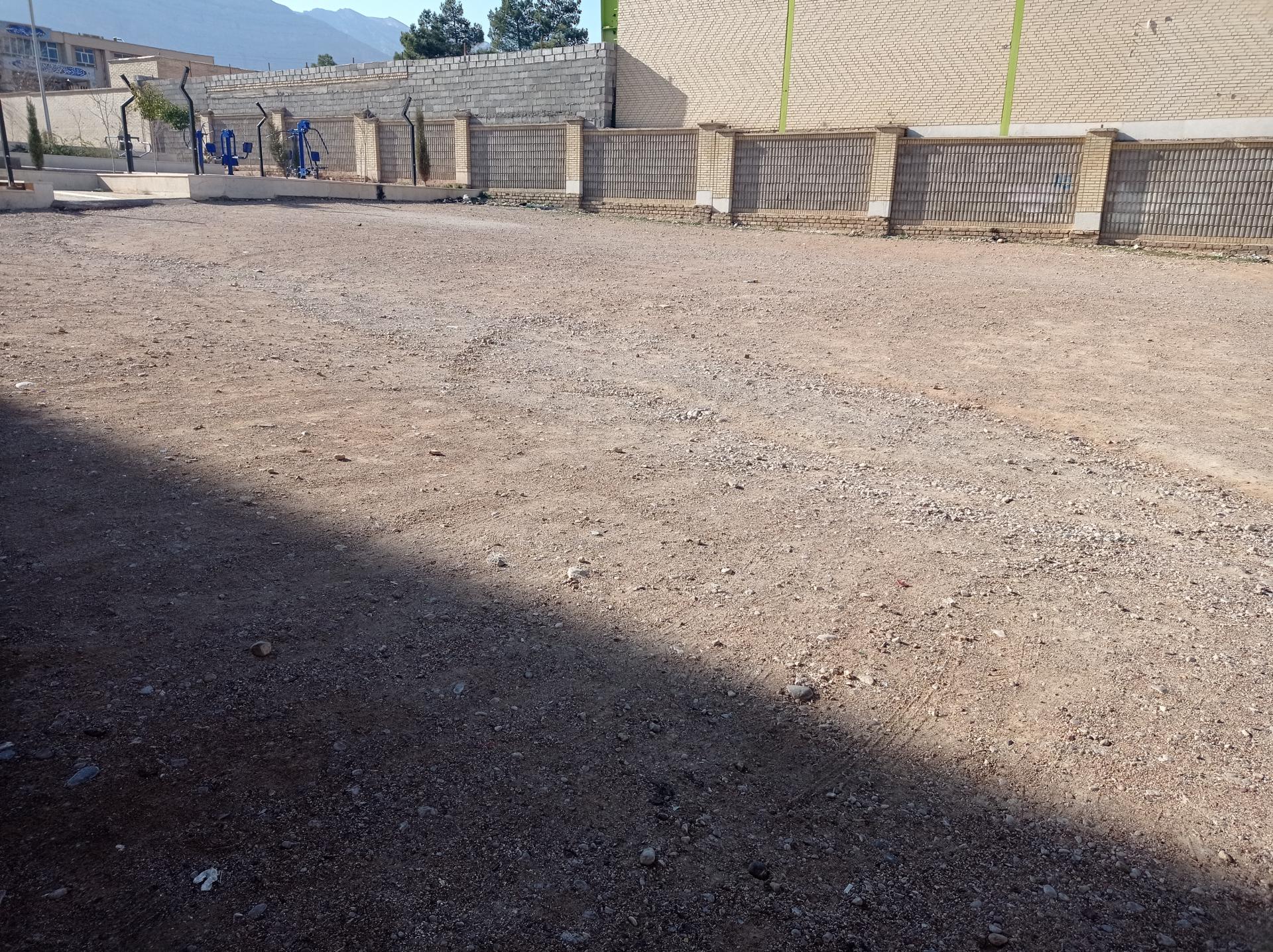 عکس زمین فوتبال کیومرث یحیی پور 