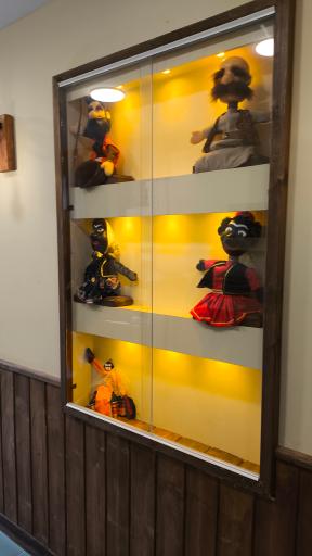 عکس کافه موزه زنده داروش